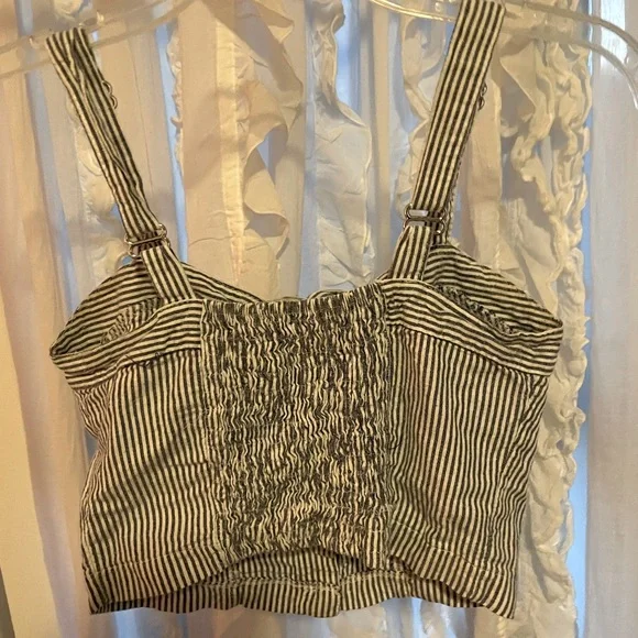 Brandy Melville Button Up Crop Astrid Top w/ Tie Bow - Picture 4 of 4